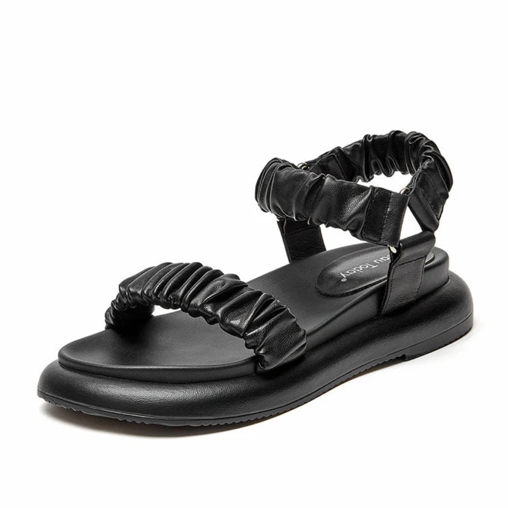 NWT Sam Edelman Harlene Ruched sandal in black